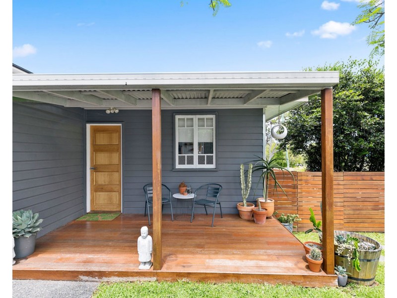 19 Sibley Road, Wynnum West QLD 4178