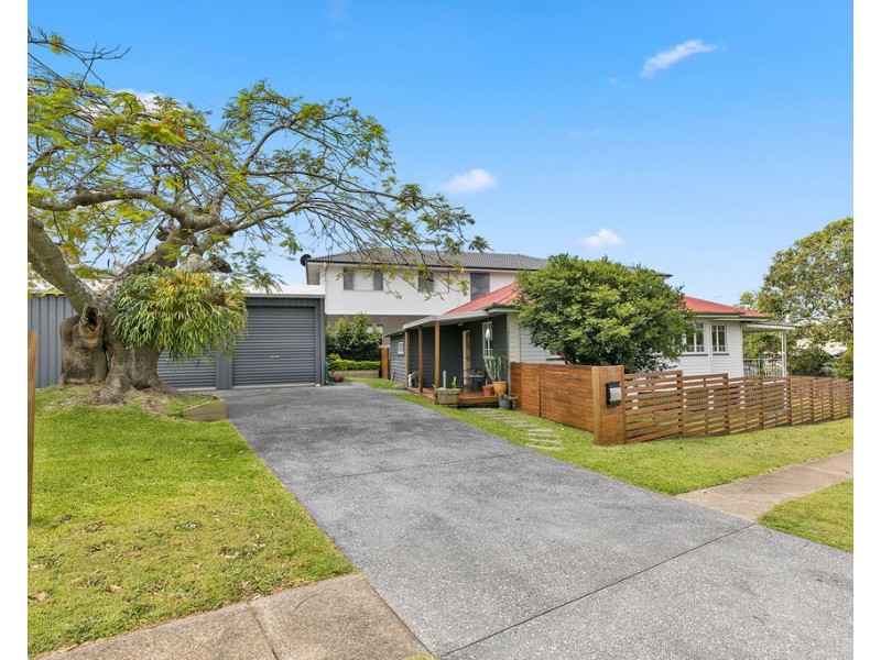 19 Sibley Road, Wynnum West QLD 4178