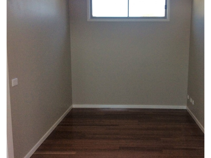 713 Esplanade, Lota QLD 4179