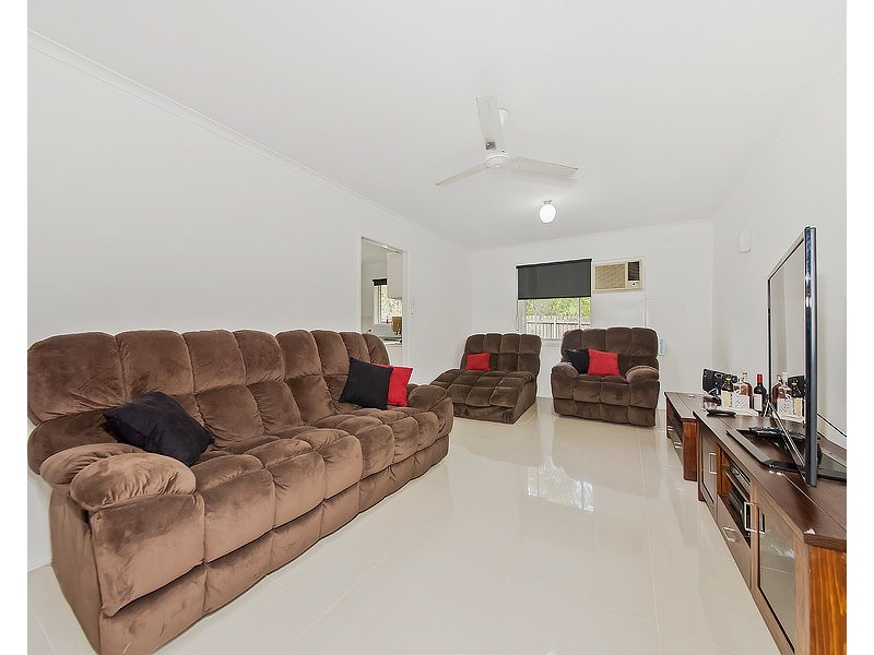 59 Radford Road, Manly West QLD 4179