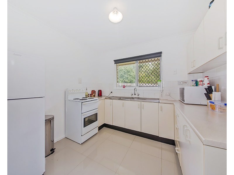 59 Radford Road, Manly West QLD 4179