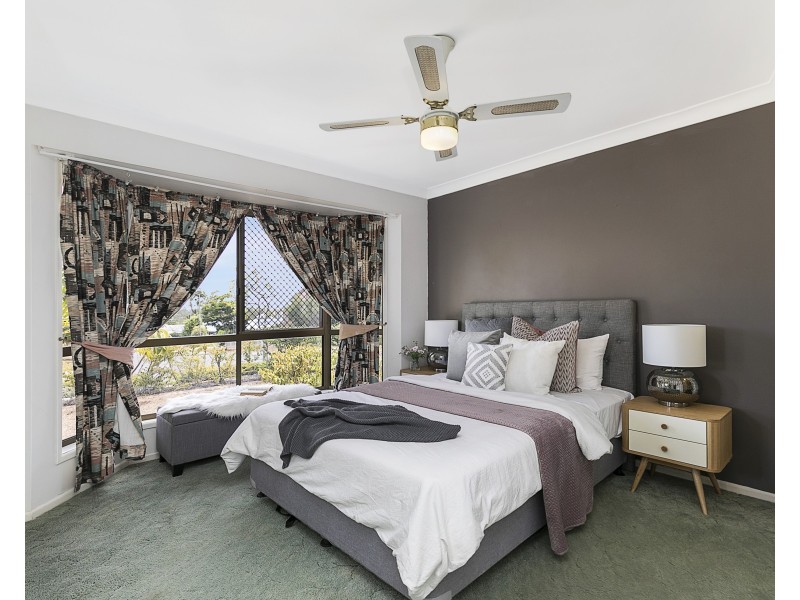 35 Network Drive, Wynnum West QLD 4178