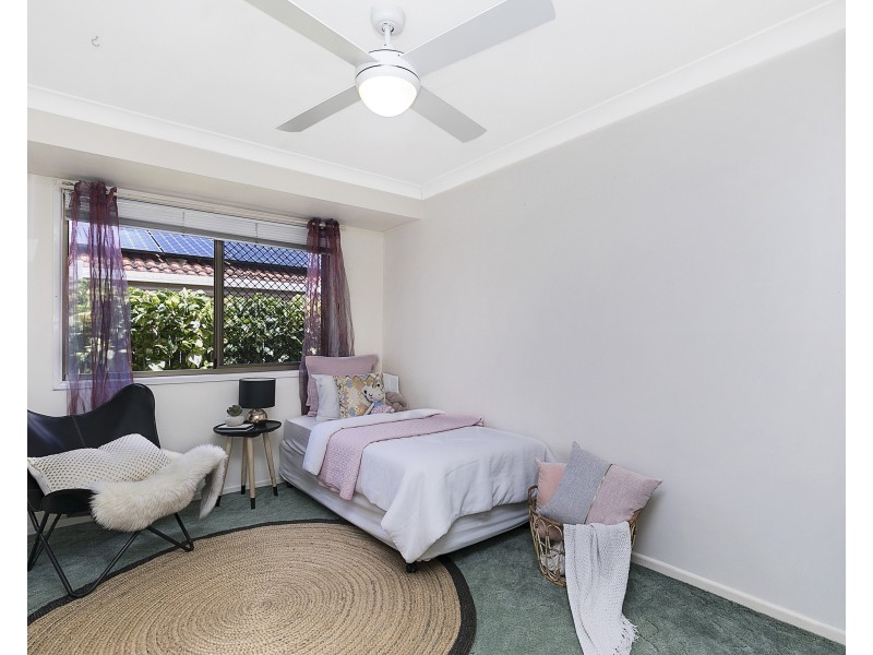 35 Network Drive, Wynnum West QLD 4178