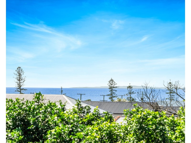 29 Akonna Street, Wynnum QLD 4178