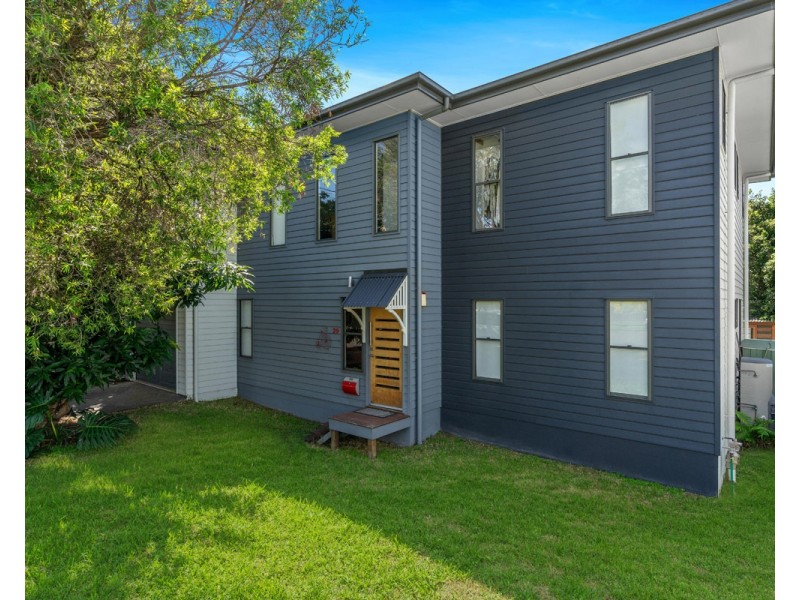 29 Akonna Street, Wynnum QLD 4178