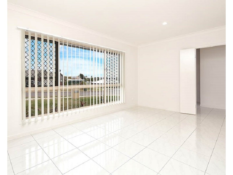 3 Radford Road, Manly West QLD 4179