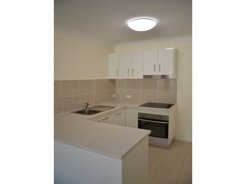 1/39A Curve Avenue, Wynnum QLD 4178