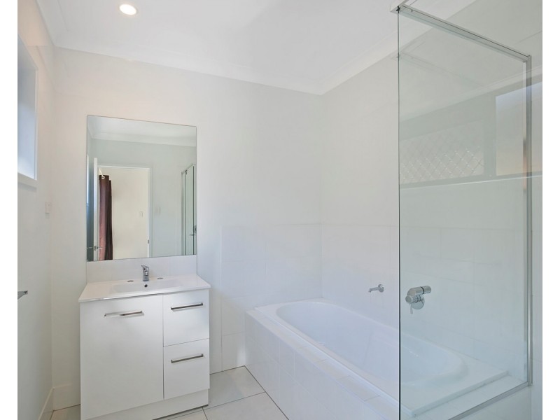 146 Cameron Parade, Wynnum QLD 4178