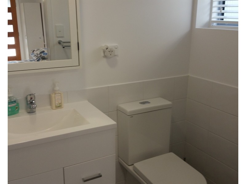 96a Pine Street, Wynnum QLD 4178