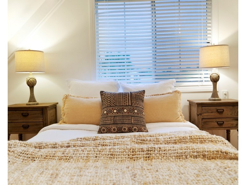 54 Duncan Street, Wynnum West QLD 4178