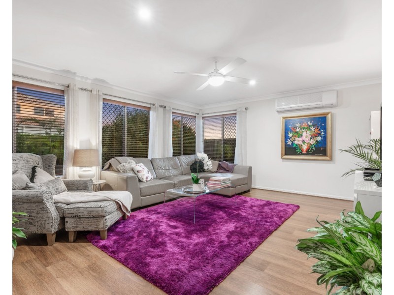 17  Gordon Crescent, Wakerley QLD 4154