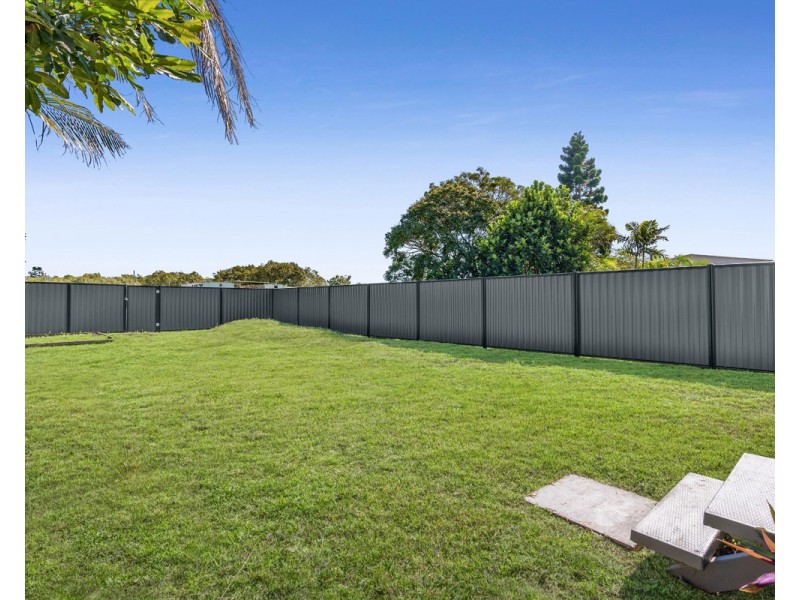 27 Violet Street, Hemmant QLD 4174