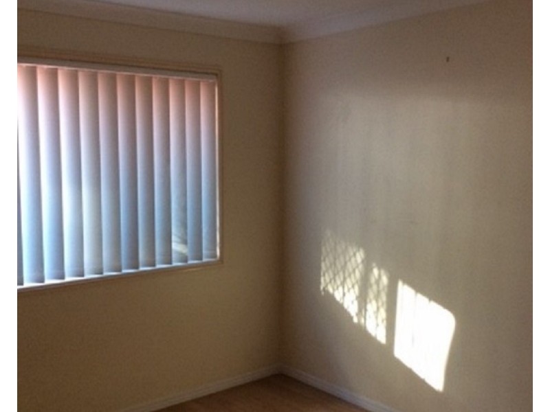 37 Madgwick Street, Wynnum QLD 4178