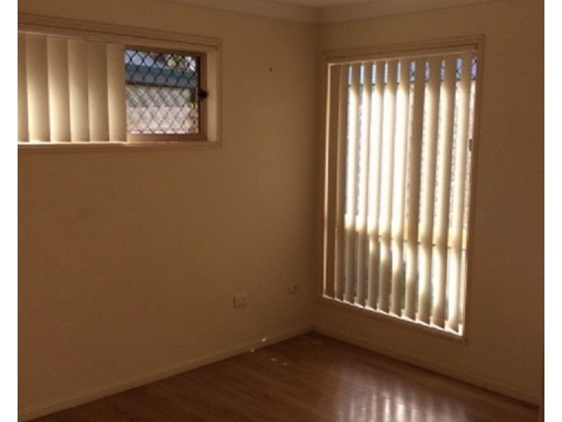 37 Madgwick Street, Wynnum QLD 4178