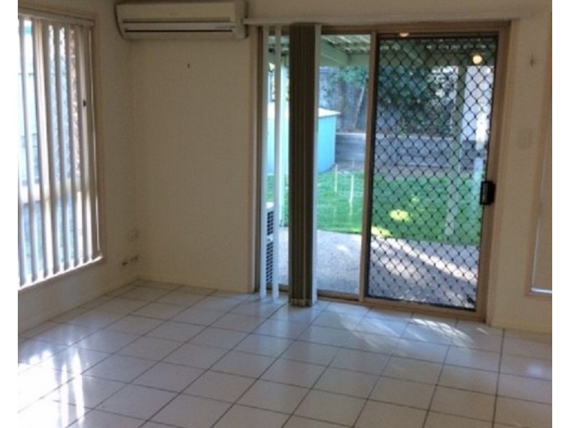 37 Madgwick Street, Wynnum QLD 4178