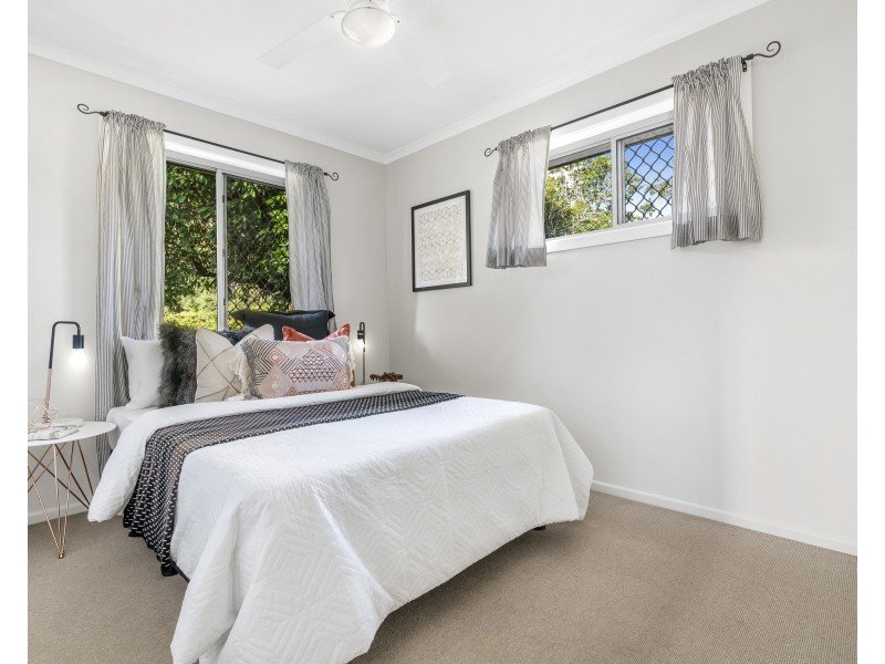 62 West Avenue, Wynnum QLD 4178