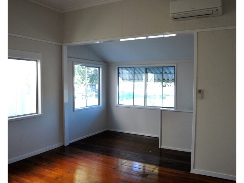 15 Glenora Street, Wynnum QLD 4178
