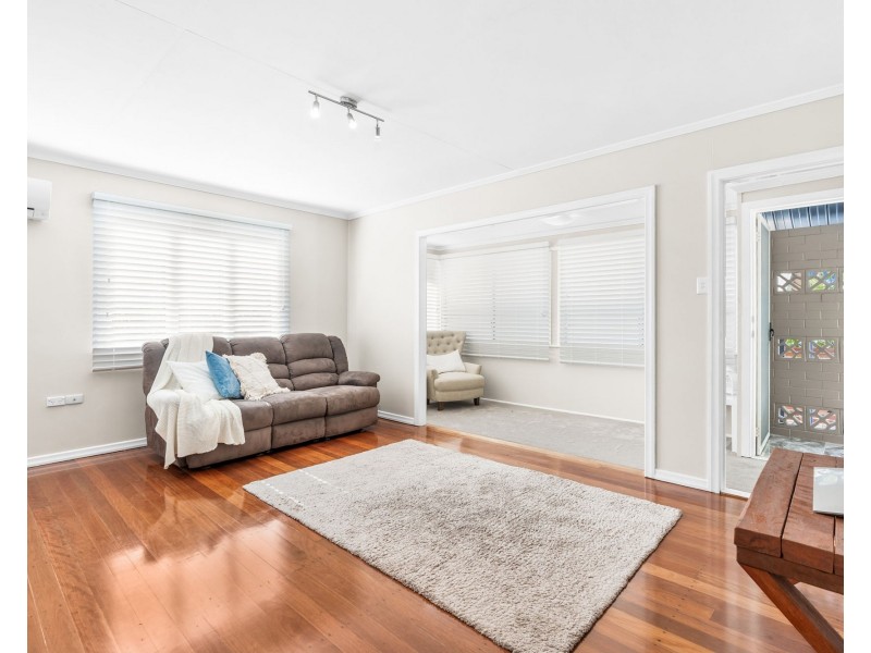 17 Heymer Street, Wynnum QLD 4178
