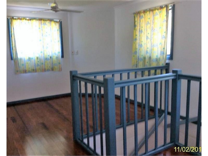 1 Boreen Street, Point Lookout QLD 4183