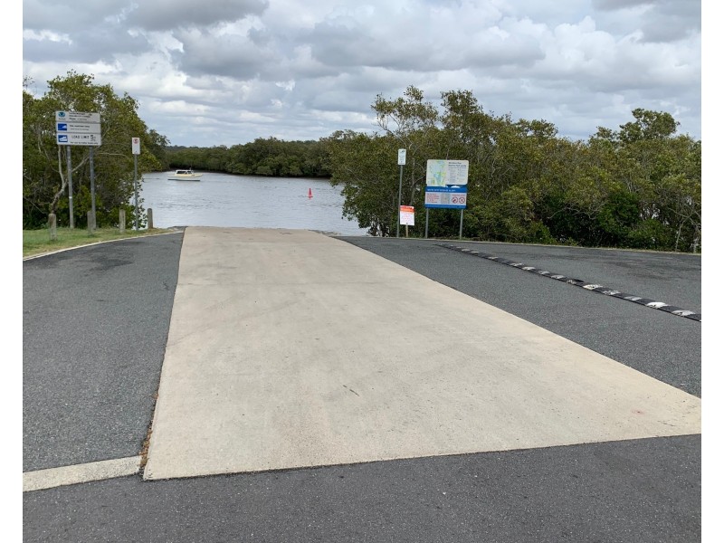 92 Queens Esplanade, Thorneside QLD 4158