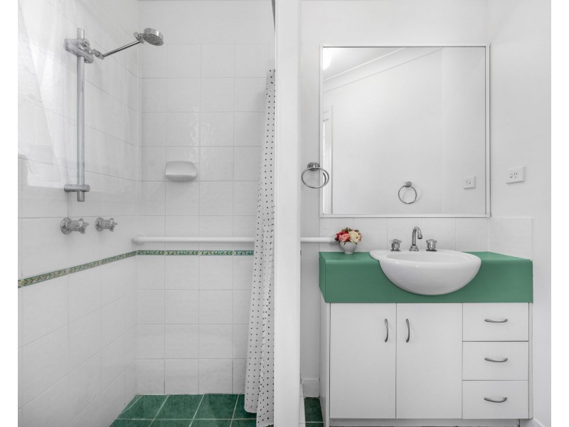 37/27 Camille Crescent, Wynnum West QLD 4178