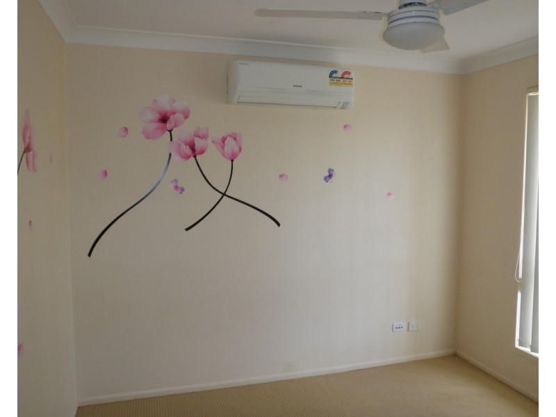 35 Manettia Street, Wynnum West QLD 4178