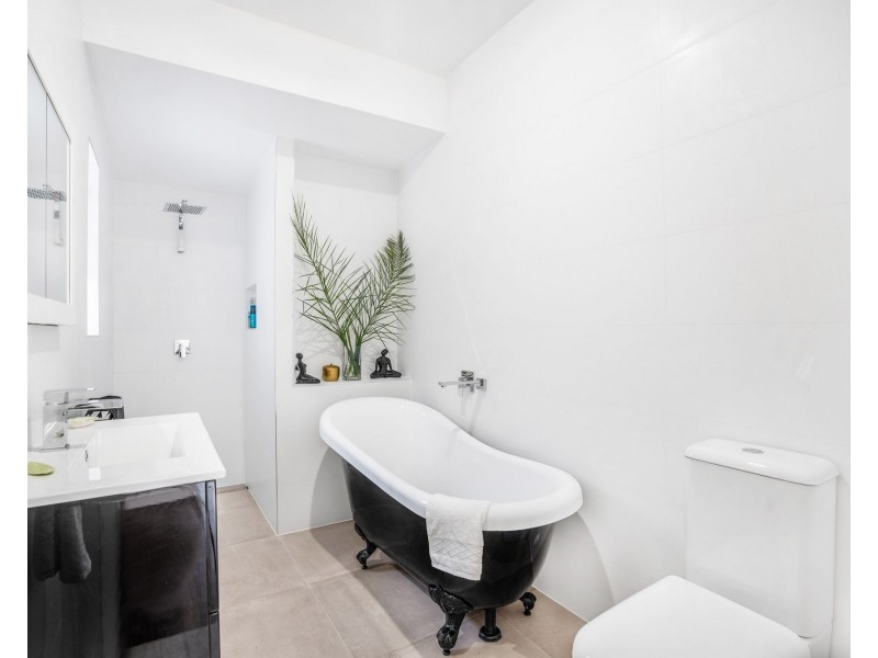 76 Besham Parade, Wynnum QLD 4178