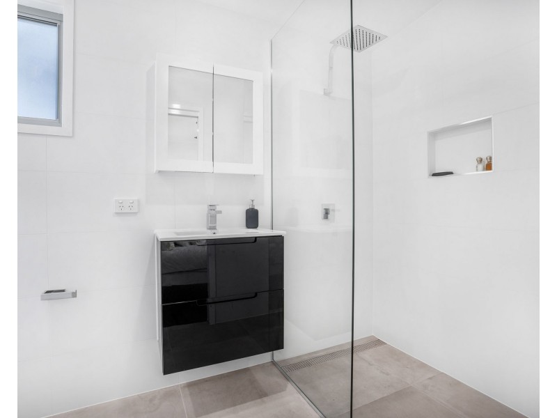 76 Besham Parade, Wynnum QLD 4178