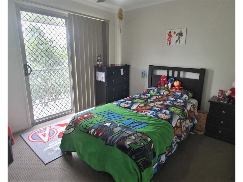 6 Wirra Circuit, Wynnum West QLD 4178