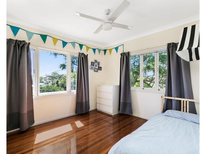 15 Norland Street, Wynnum QLD 4178