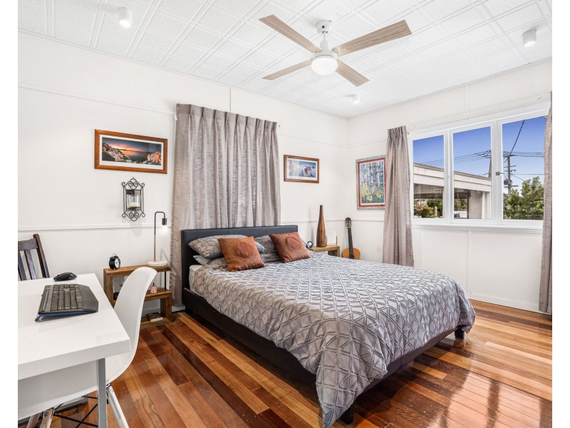 26 Tulip Street, Wynnum QLD 4178