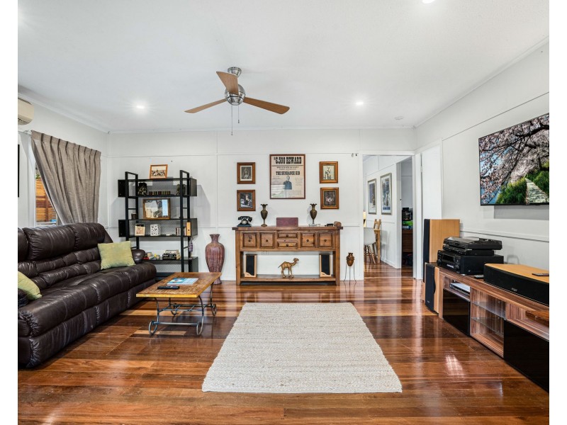 26 Tulip Street, Wynnum QLD 4178