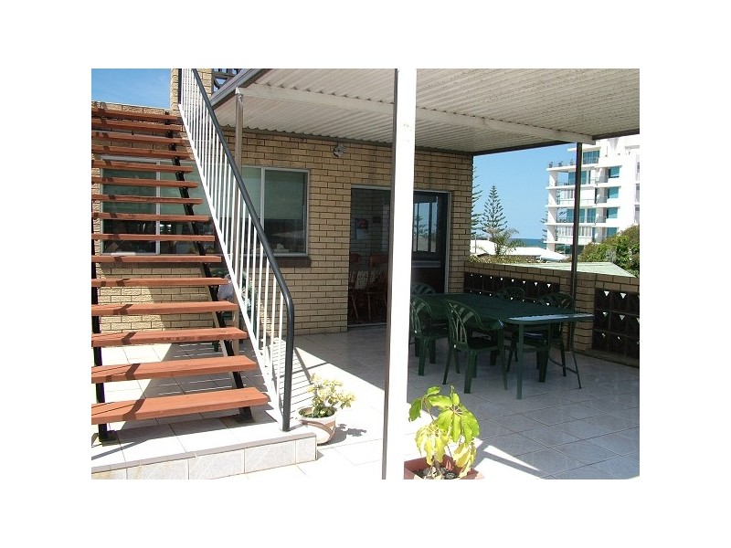 121 Golden Four Drive, Bilinga QLD 4225