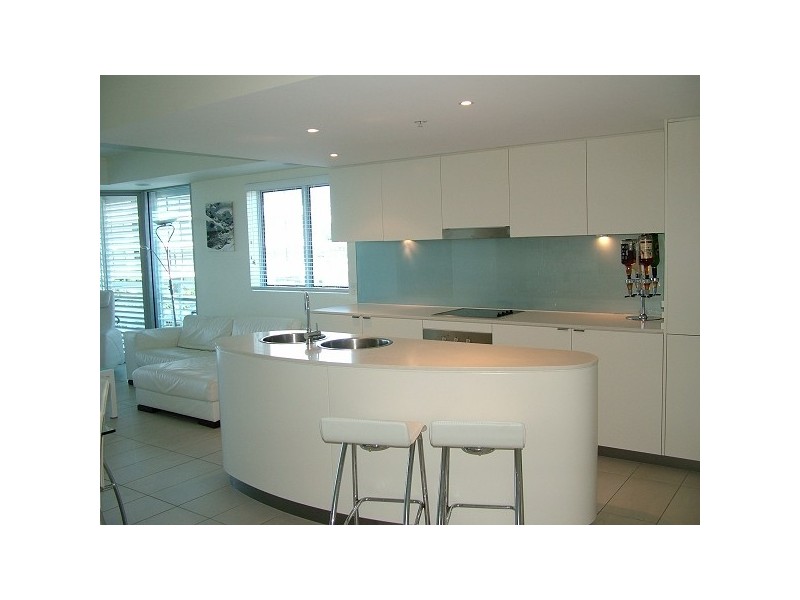 Coolangatta QLD 4225