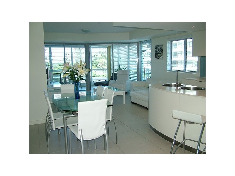 Coolangatta QLD 4225