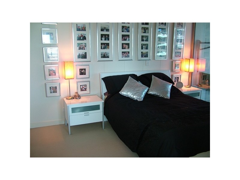 Coolangatta QLD 4225