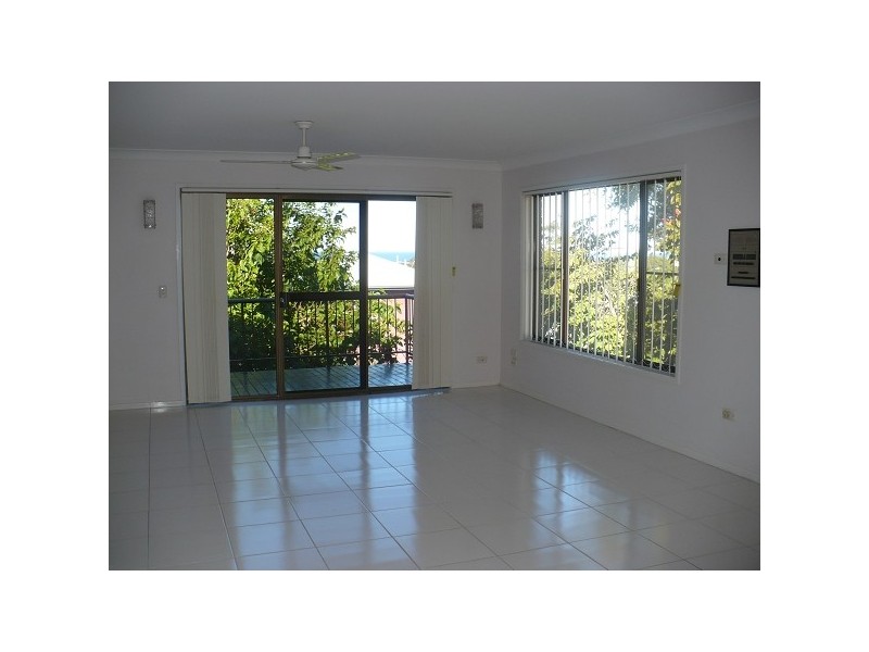 2/68 Pioneer Pde, Banora Point NSW 2486