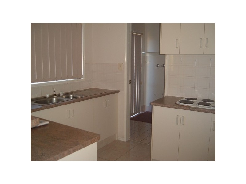 1/1 Cromer Ct, Banora Point NSW 2486