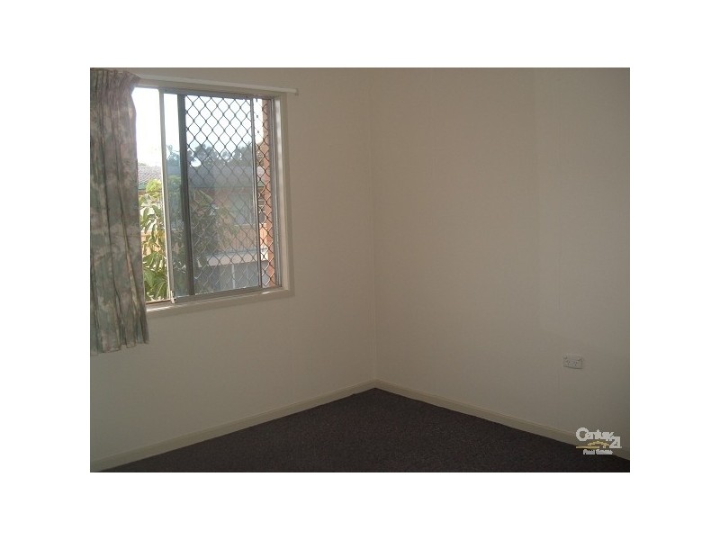 2/10 Coyne St, Coolangatta QLD 4225