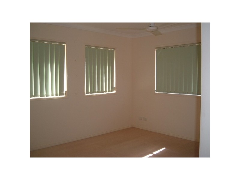 8/32 Dutton Street, Coolangatta QLD 4225