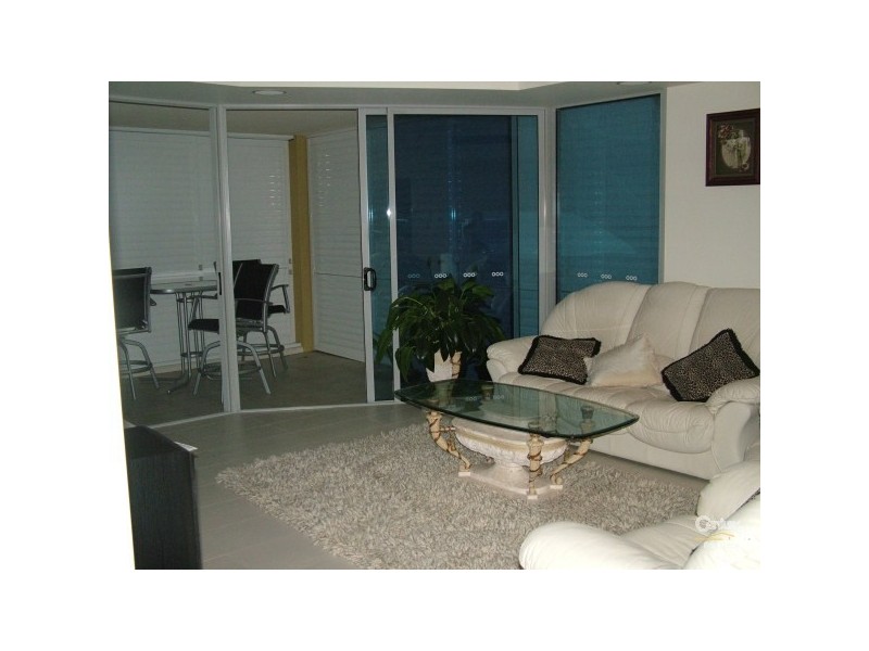 3 McLean St, BLUE C RESORT, Coolangatta QLD 4225