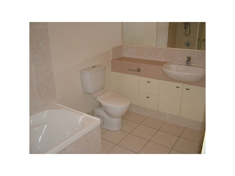 Coolangatta QLD 4225