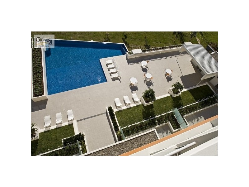 2 Creek Street, Kirra QLD 4225