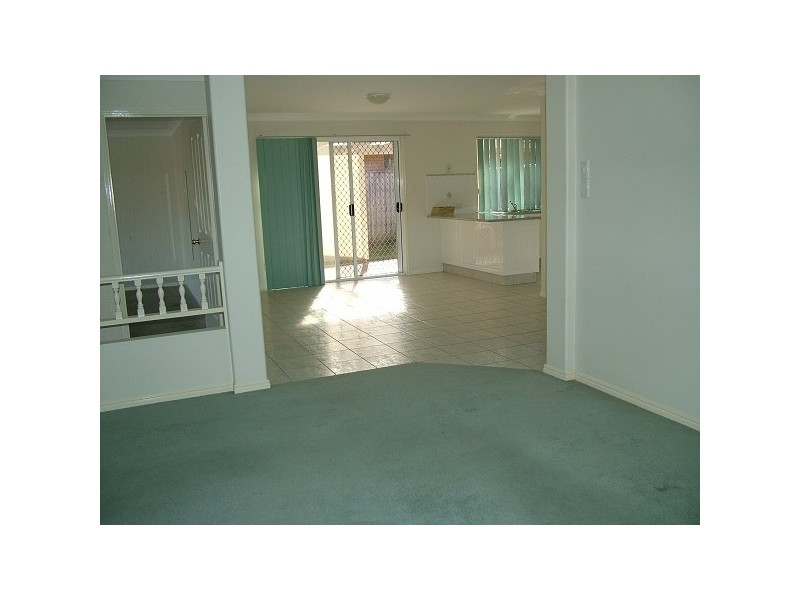 2/34 Botanical Cirt, Banora Point NSW 2486