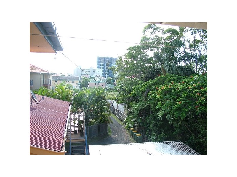 12 Miles Street, Kirra QLD 4225