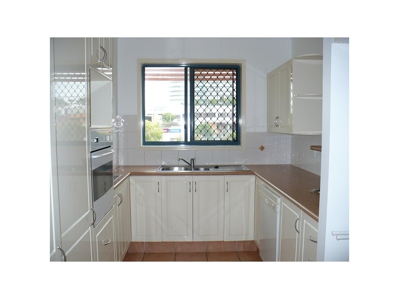 6/16 Dutton St, Coolangatta QLD 4225