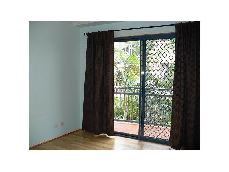6/16 Dutton St, Coolangatta QLD 4225