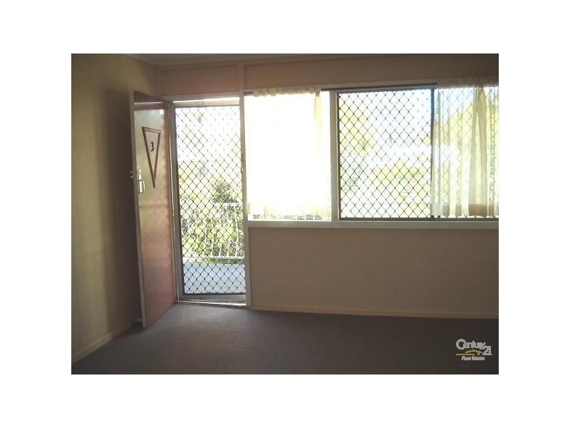 3/10 Coyne St, Kirra QLD 4225