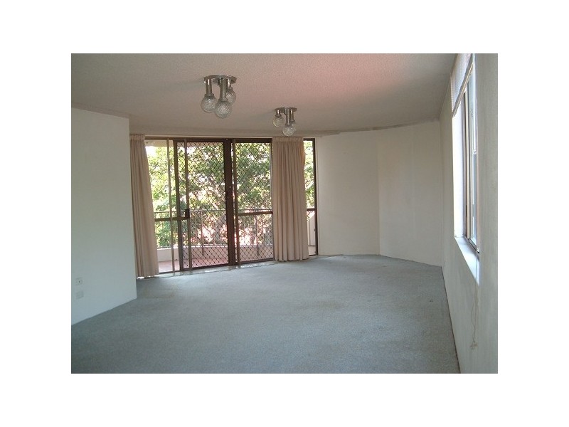 6/10 Rutledge St, Coolangatta QLD 4225