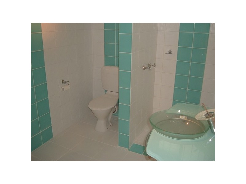 2/26 Garrick St, Coolangatta QLD 4225